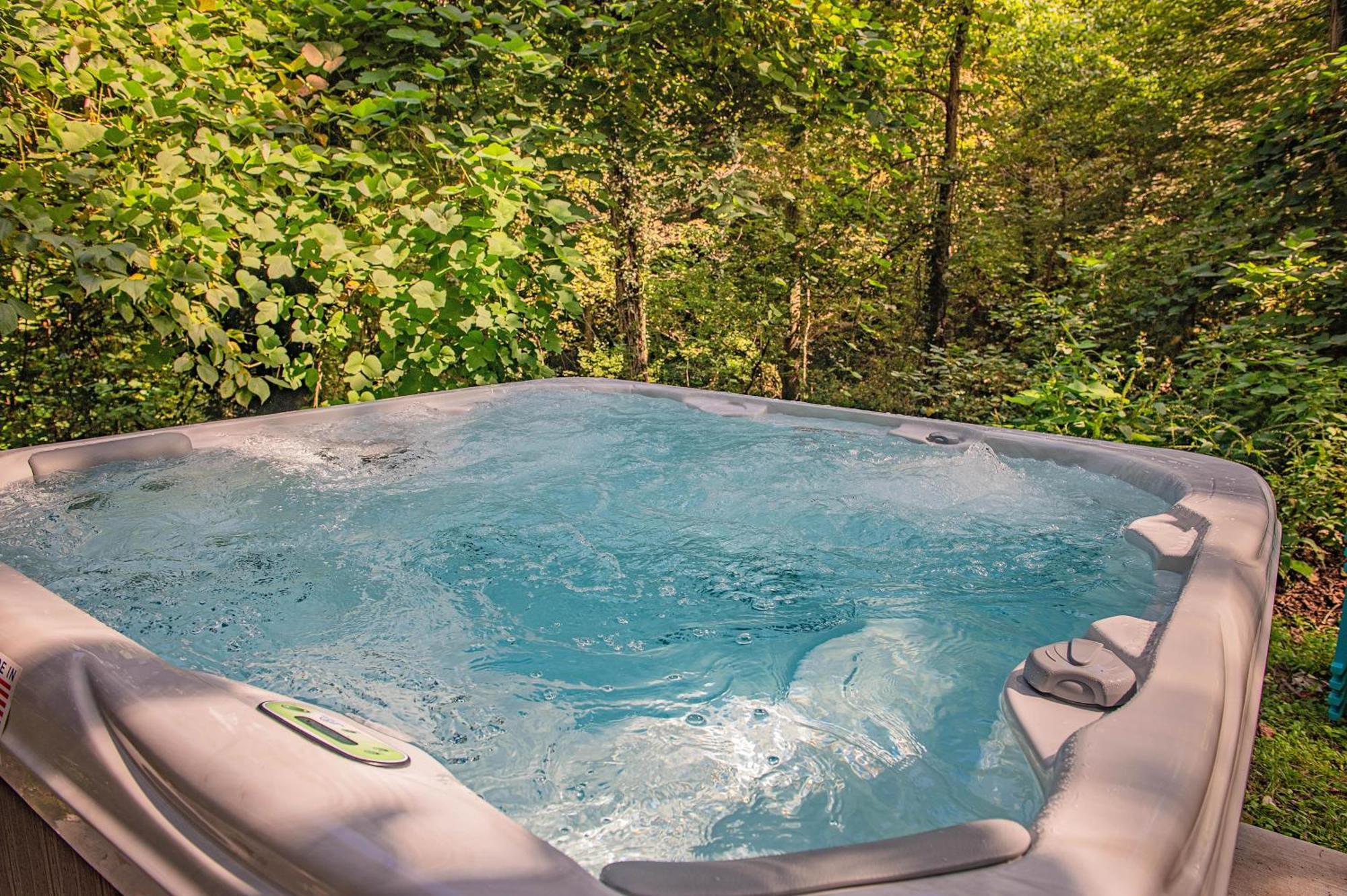 Tiny Cabin Village Private Hot Tub Lynda Cabin Chattanooga Eksteriør billede